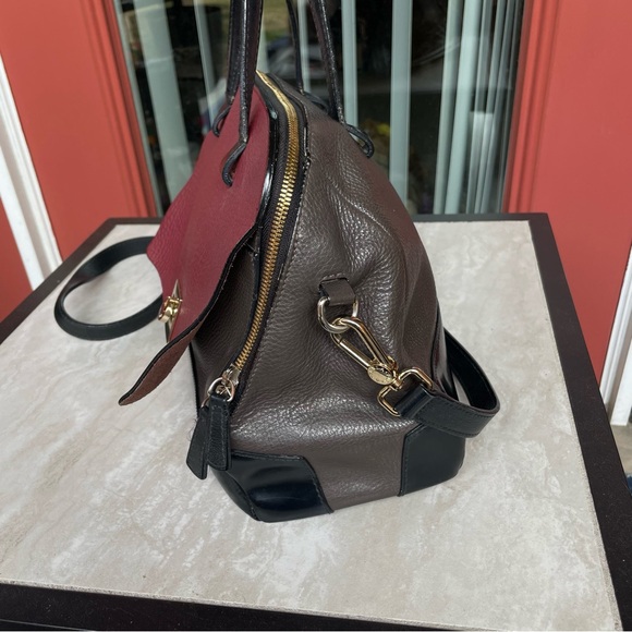 Furla red brown black leather full zip satchel crossbody handbag EUC - Picture 3 of 15